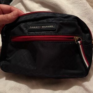 Tommy Hilfiger toiletry bag.